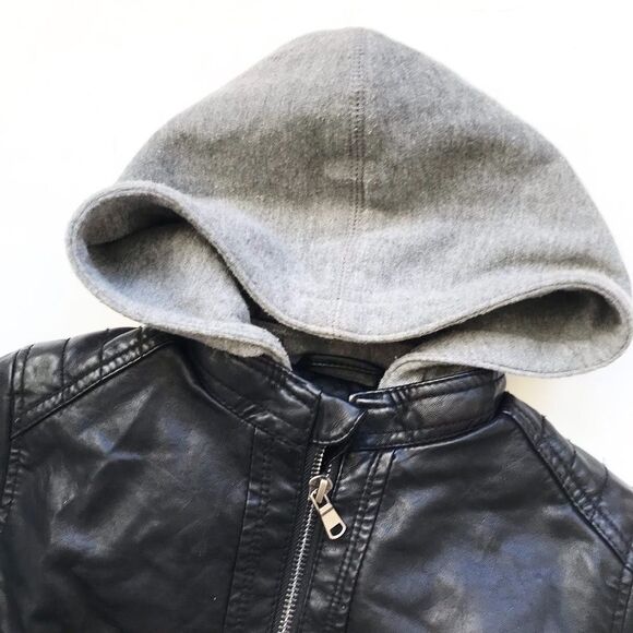 H&M hooded faux leather plush lined  jacket EUC 5-6Y - Picture 2 of 6